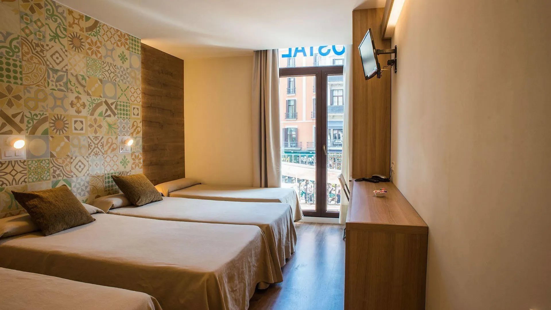 Hostal Marenostrum Barselona