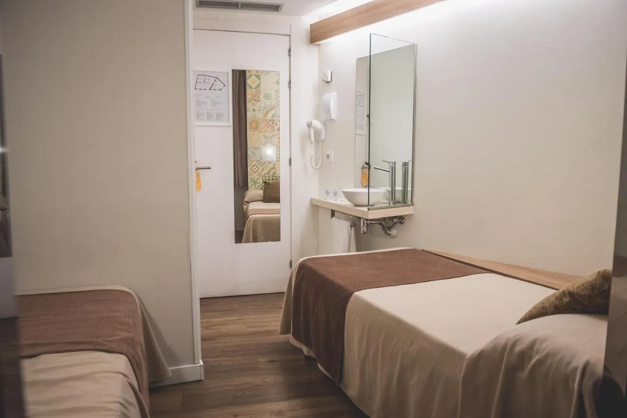 Hostal Marenostrum Barcelona 2*,  Španělsko